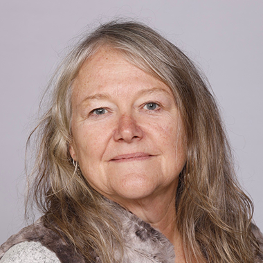 Liz Barnett 380px